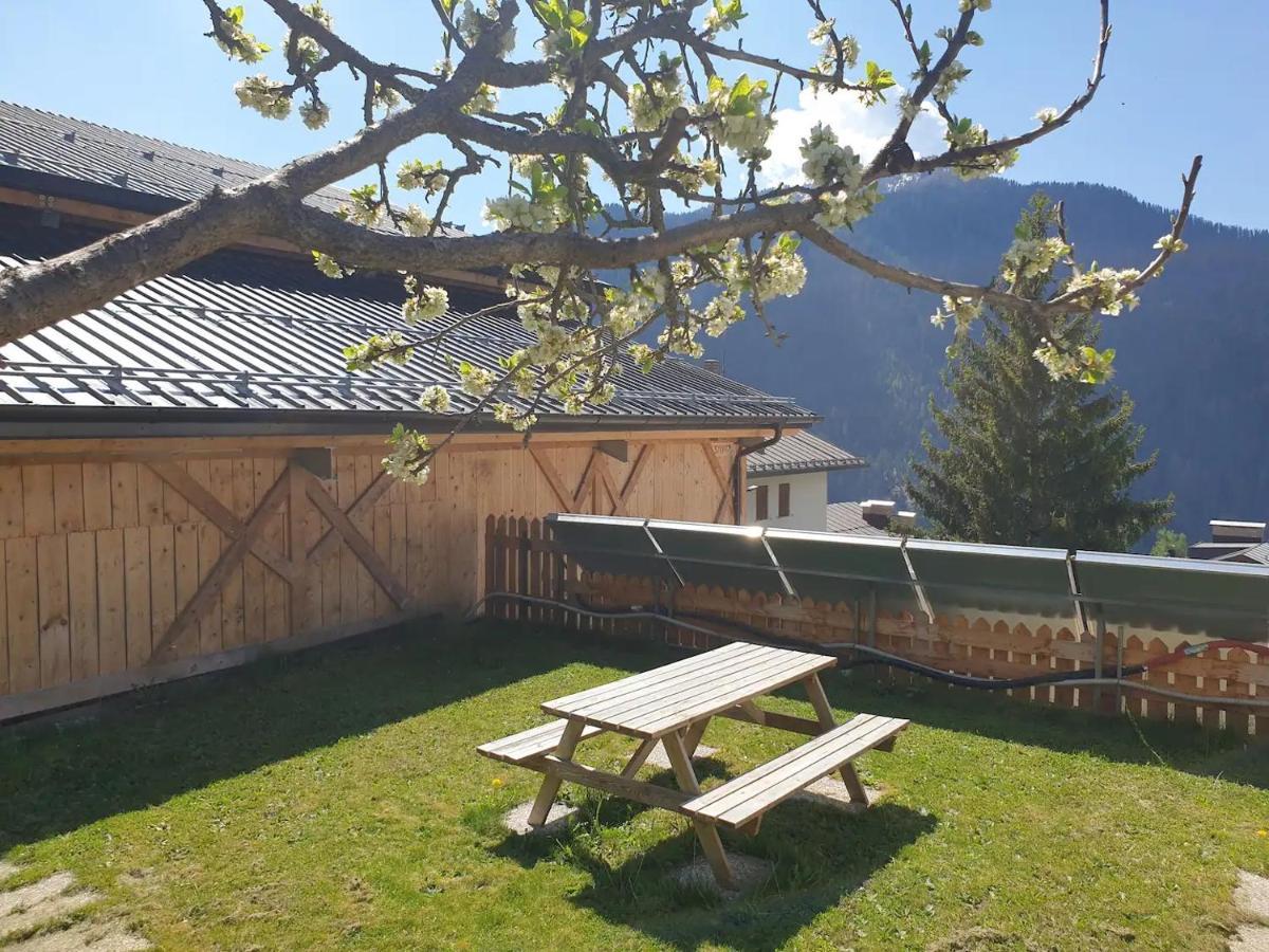 App. Monte Pore - Agriturismo La Majon Colle Santa Lucia Zewnętrze zdjęcie